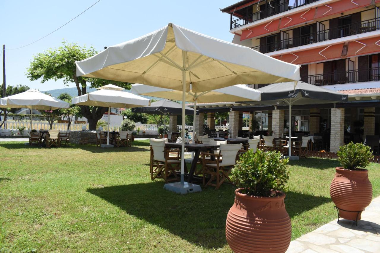 Hotel Lefkes Paralía Skotínis Extérieur photo