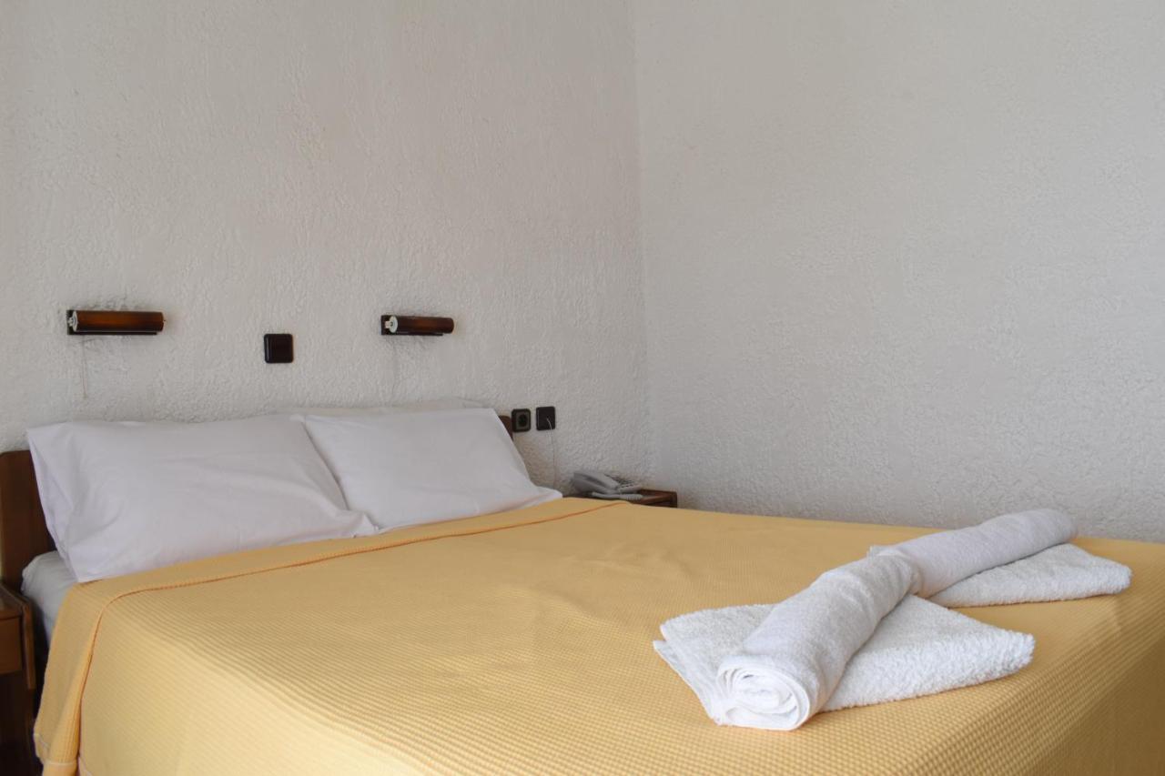 Hotel Lefkes Paralía Skotínis Extérieur photo