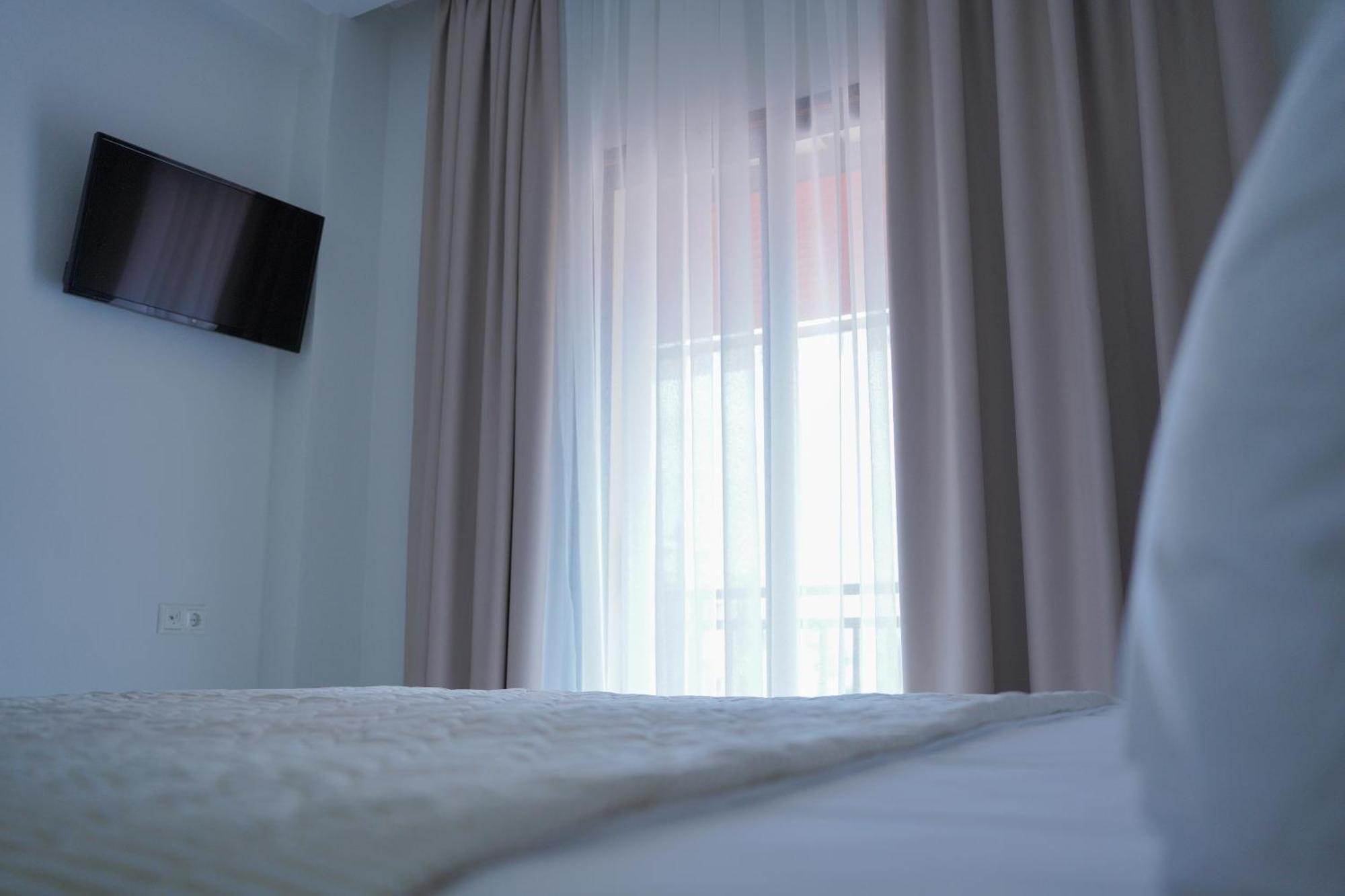 Hotel Lefkes Paralía Skotínis Extérieur photo